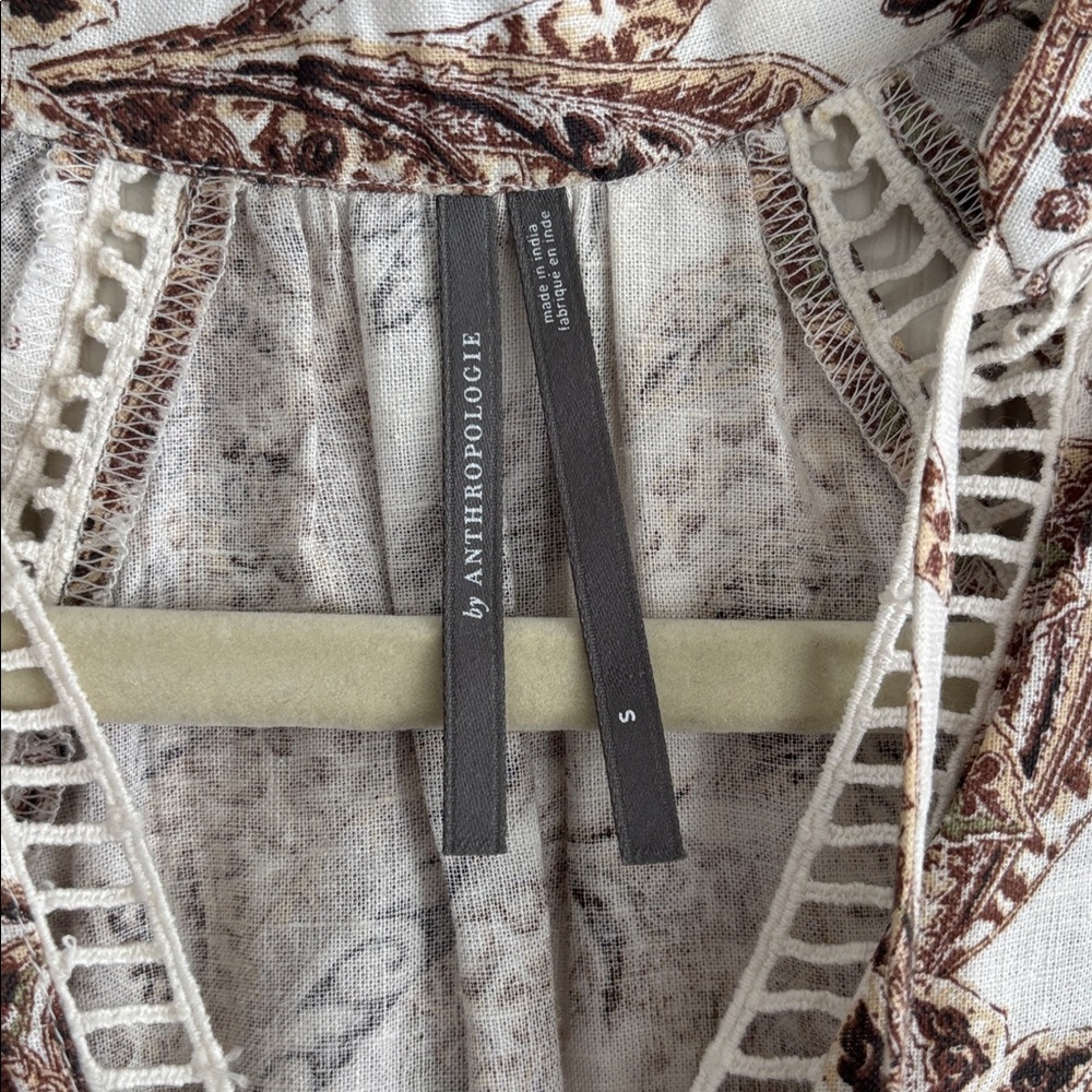 Anthropologie Brown and White Floral Blouse - Picture 2 of 3